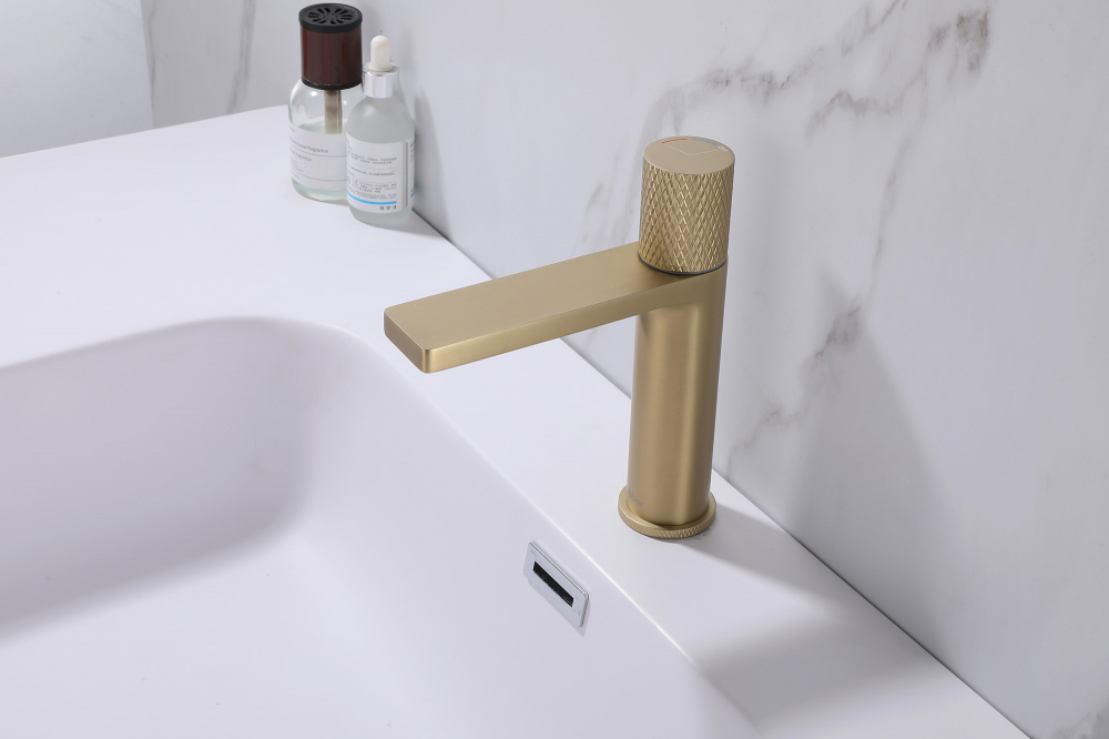 картинка Смеситель Rund для раковины, золото матовое AF8710G Abber 