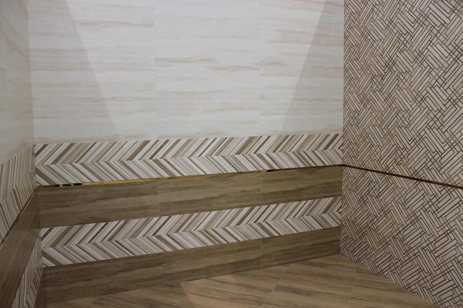 NEW SPANISH WOODEN DESIGN