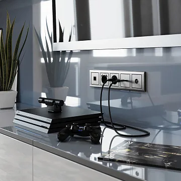 картинка Рамка на 5 поста глянцевый никель Metallic WL02 030790  являющийся официальным дистрибьютором в России 