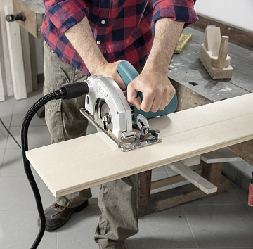 картинка Пылесос хозяйственный WD3 P Premium EU-I 1.629-891.0 Karcher  являющийся официальным дистрибьютором в России 