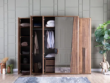 картинка Шкаф Malta Wardrobe 6-ти дверный Weltew  являющийся официальным дистрибьютором в России 