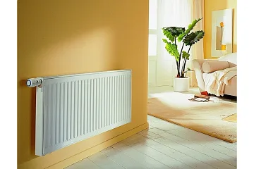 картинка Радиатор панельный Royal Thermo COMPACT C22-500-700 RAL9016  являющийся официальным дистрибьютором в России 