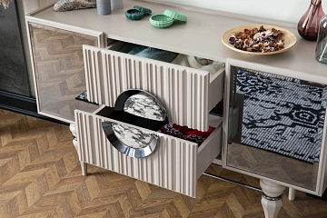 картинка Комод Emirgan Dresser Weltew  являющийся официальным дистрибьютором в России 