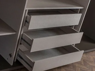 картинка Шкаф Lizbon Wardrobe 6-ти дверный Weltew  являющийся официальным дистрибьютором в России 