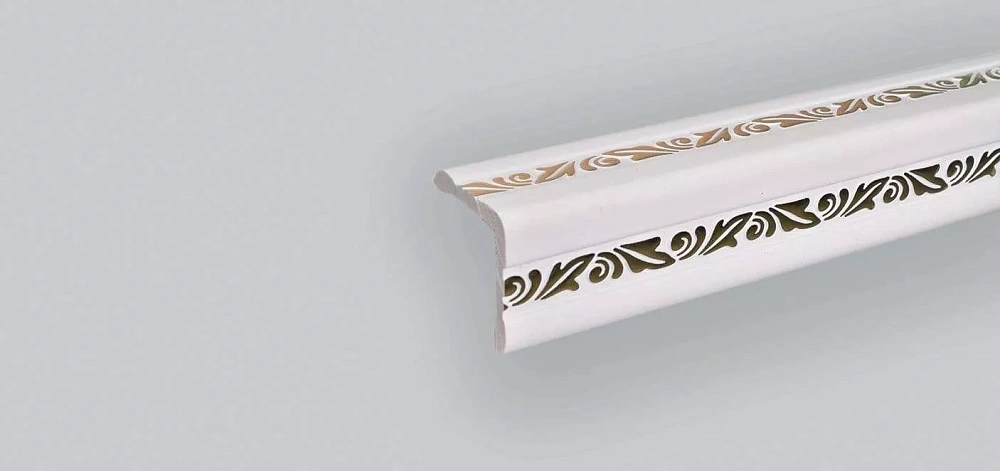 картинка Уголок ПВХ Д-03 Белый золото 40*40*2.7 (20шт) 