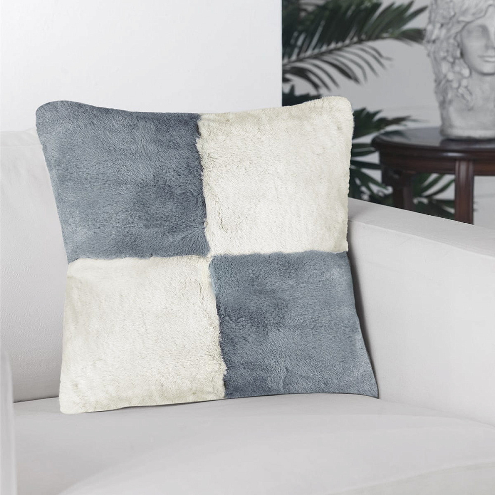 картинка Чехол для подушки Arya из искусственного меха 45*45 Joyable серый/кремовый 