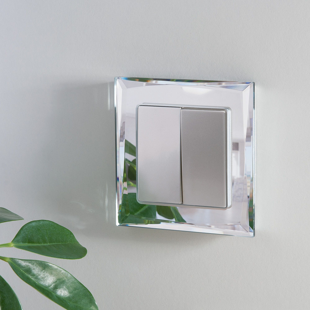 картинка Выключатель двухклавишный проходной серебряный WL04-SW-2G Silver 029823 051509 