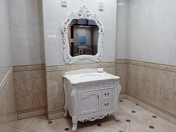 картинка Плинтус керамический Adore F2025-002S 20*25см  являющийся официальным дистрибьютором в России 